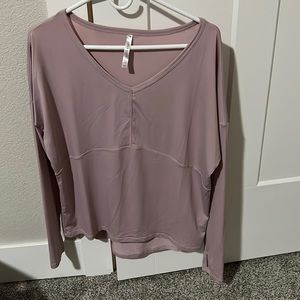 Fabletics top